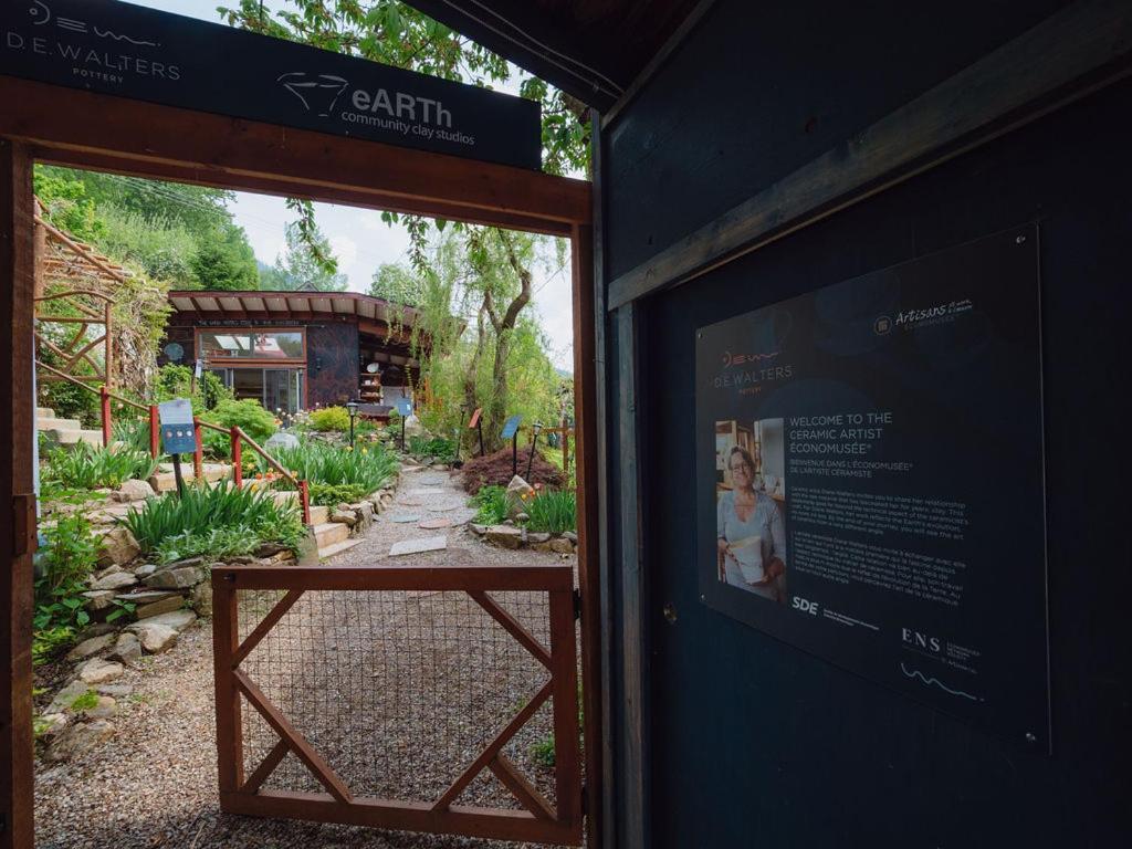 Earth Studios Gallerysuite Nelson Bagian luar foto